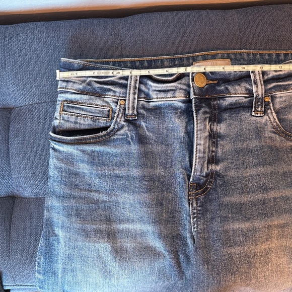 Kut from the Kloth Natalie Fab Ab Jeans - High Rise Bootcut Size 10S - Picture 6 of 7